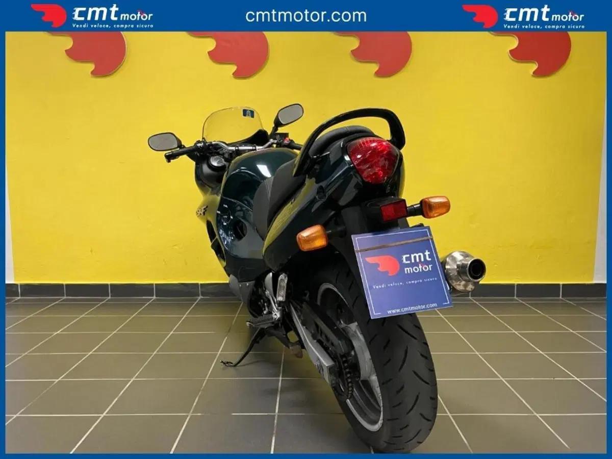 Suzuki GSX 750 F (1999 - 06) (4)