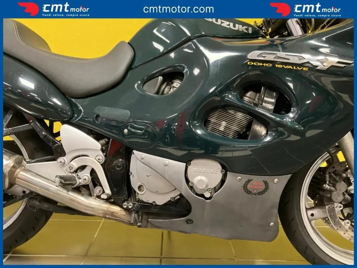 Suzuki GSX 750 F (1999 - 06) (7)