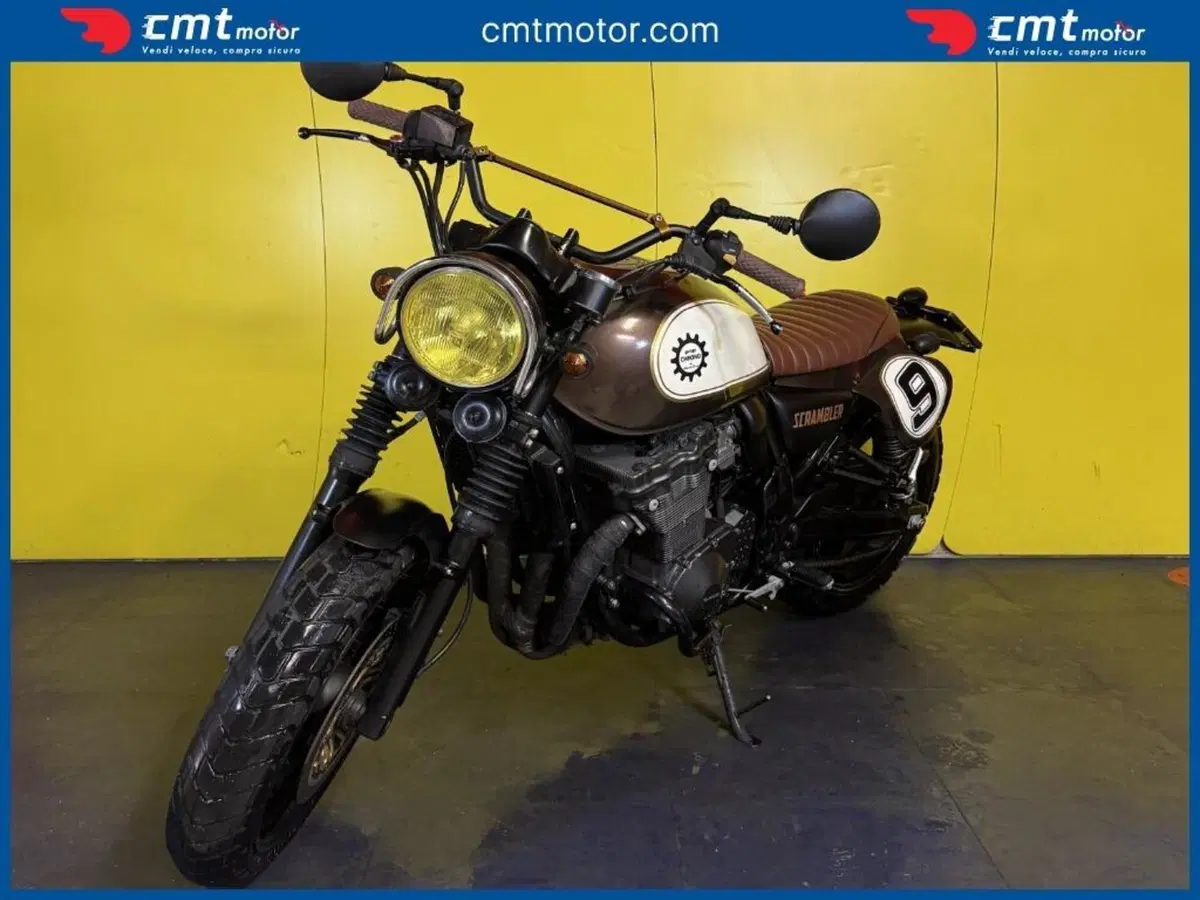 Suzuki GSX 750 (1998 - 03) (2)