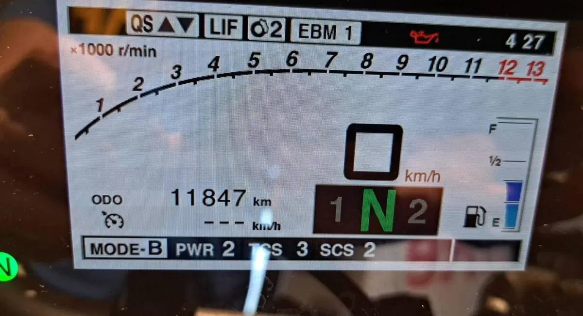 Yamaha MT-10 (2022 - 26) (5)