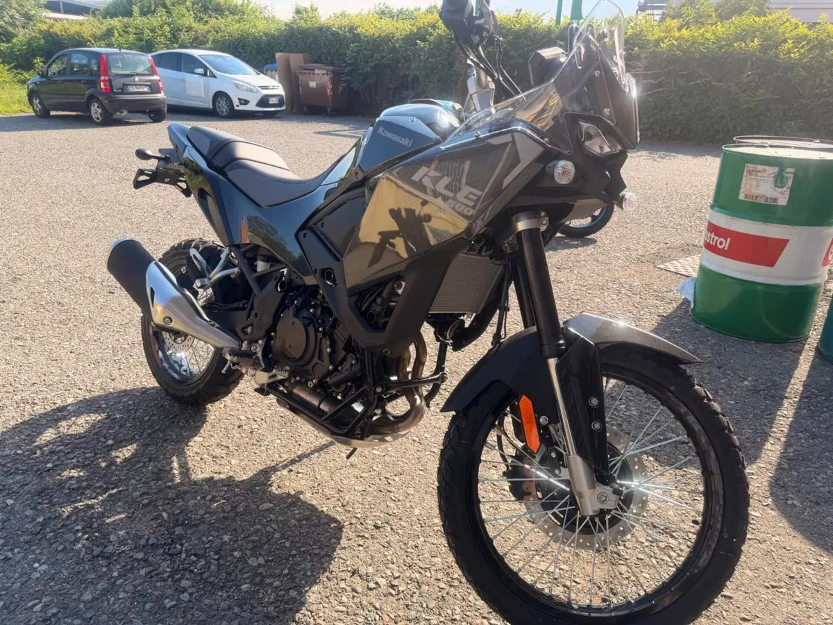 Kawasaki KLE 500 (2026) (3)