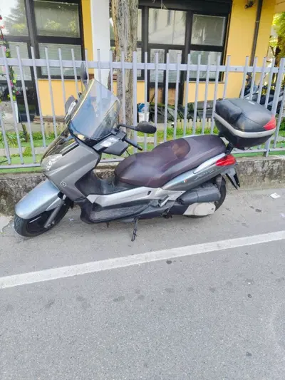 Yamaha X-Max 250 (2007 - 09) usata