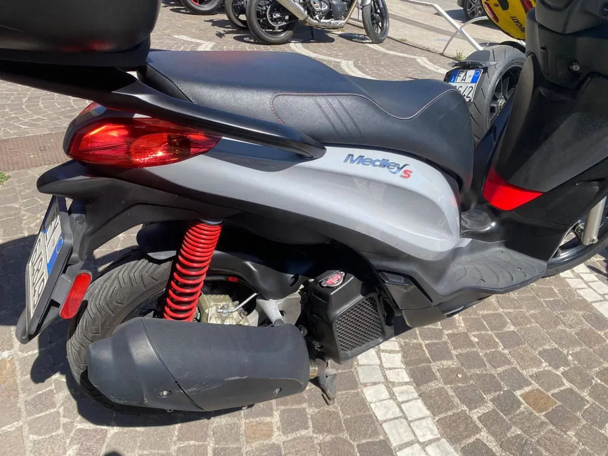 Piaggio Medley 150 S ABS (2021 - 25) (7)