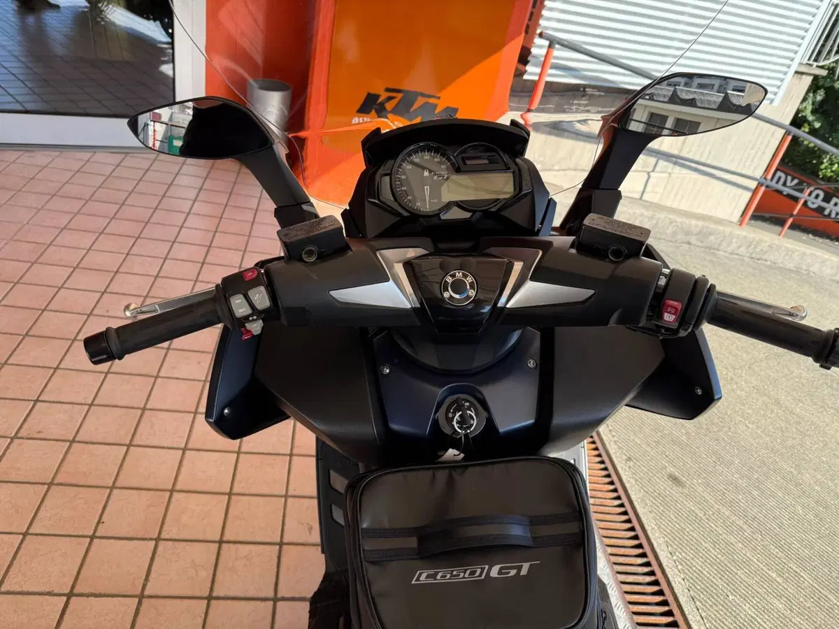 Bmw C 650 GT (2016 - 20) (8)