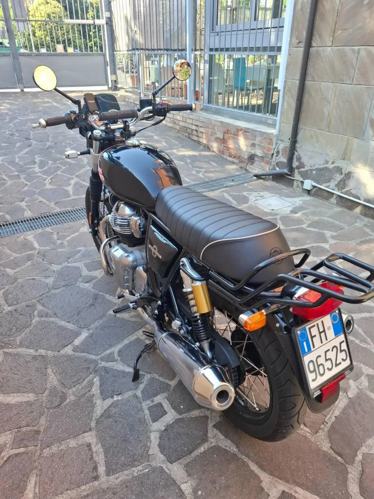 Royal Enfield Interceptor 650 (2021 - 26) (3)