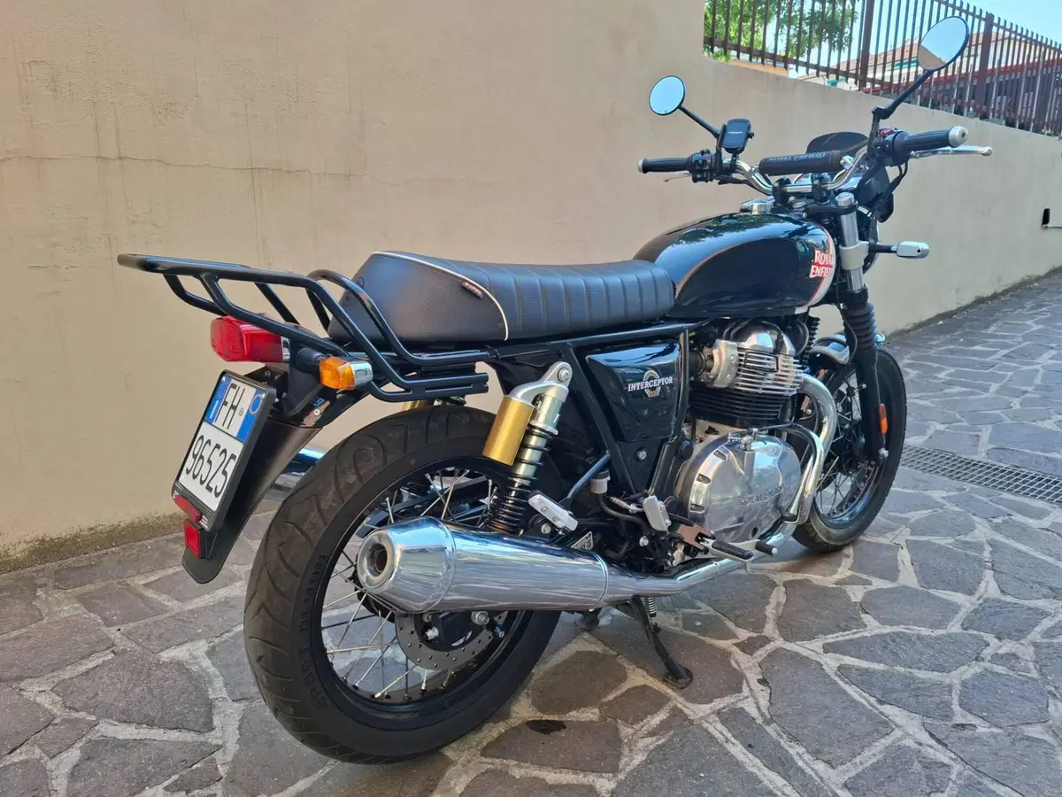 Royal Enfield Interceptor 650 (2021 - 26) (5)