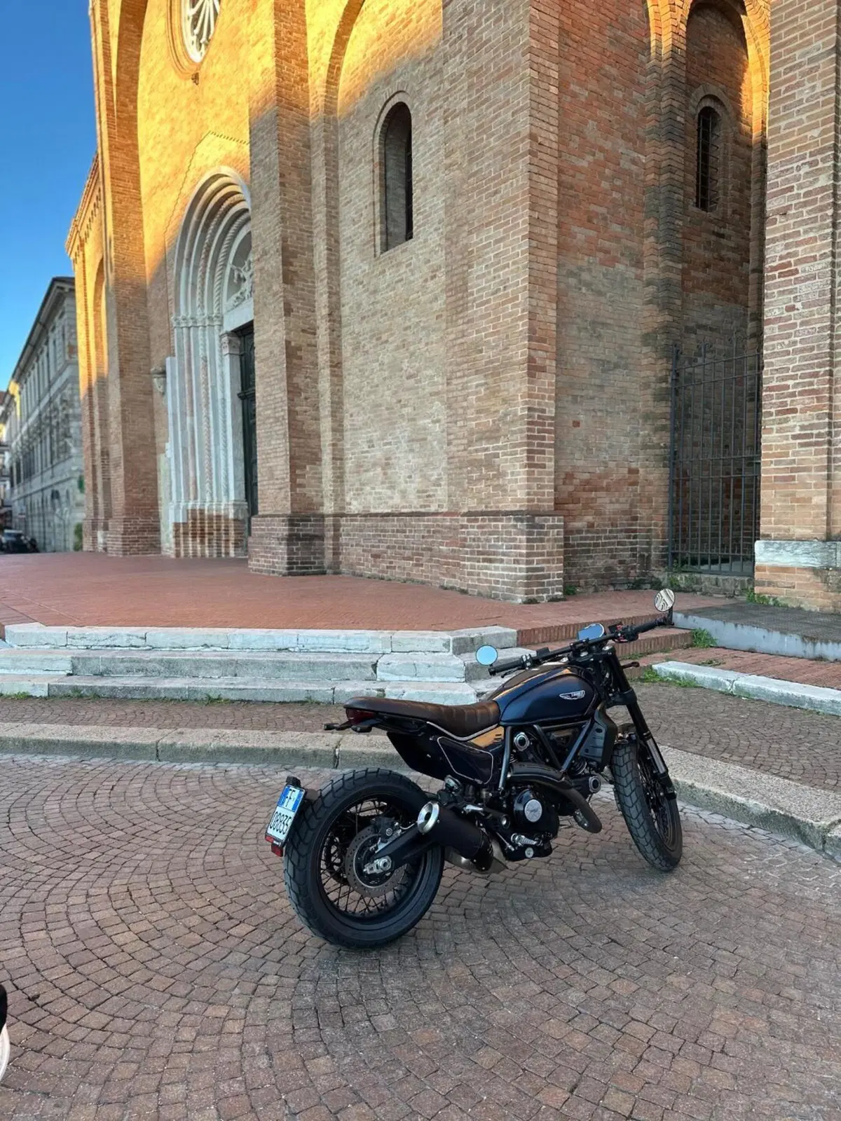 Ducati Scrambler 800 Nightshift (2023 - 24) (5)