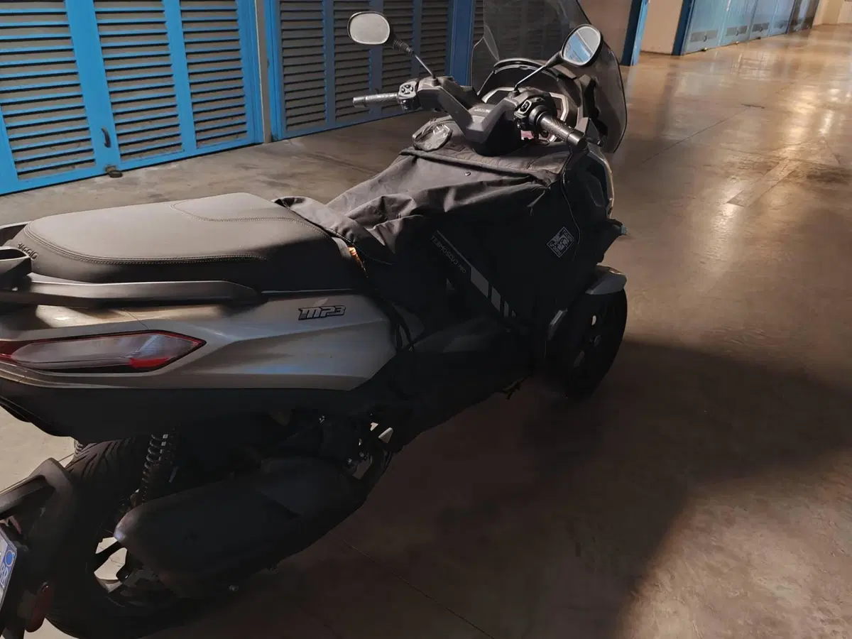 Piaggio MP3 400 ABS Hpe (2023 - 25) (3)