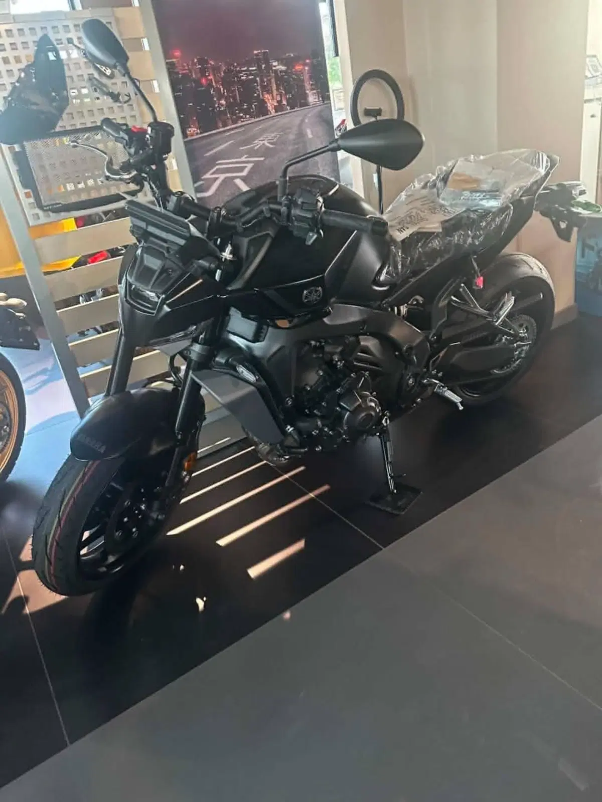 Yamaha MT-09 Y-AMT (2024 - 26)