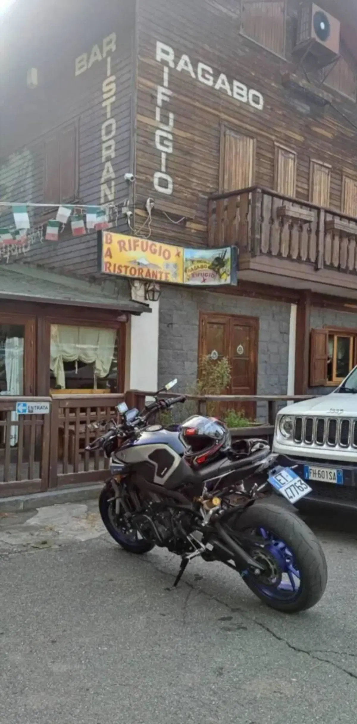 Yamaha MT-09 SP (2018 - 20) (3)