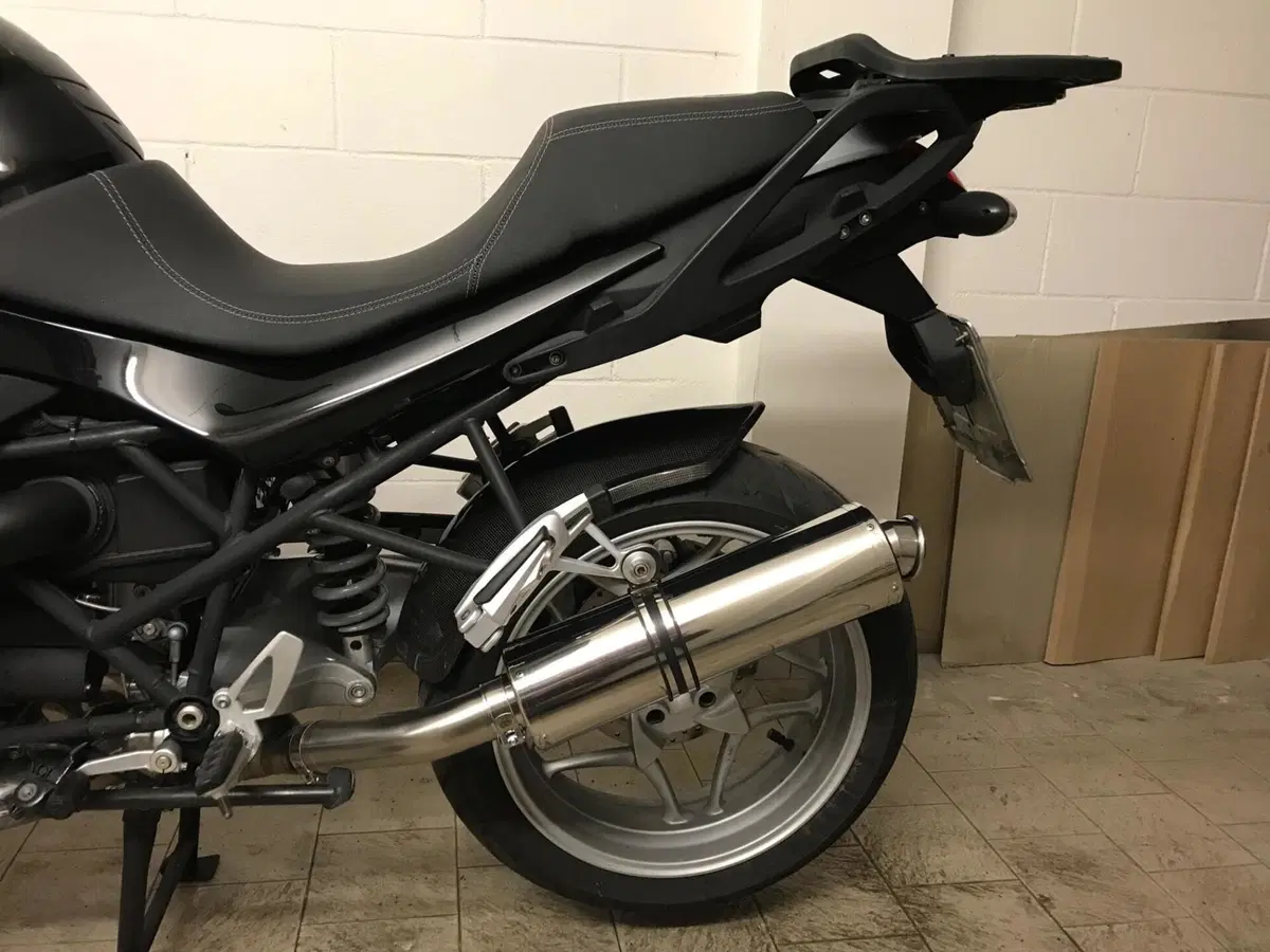 Bmw R 1200 R (2006 - 11) (3)