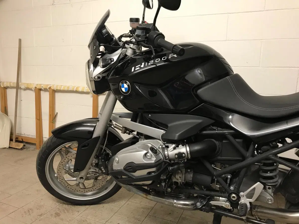 Bmw R 1200 R (2006 - 11) (4)