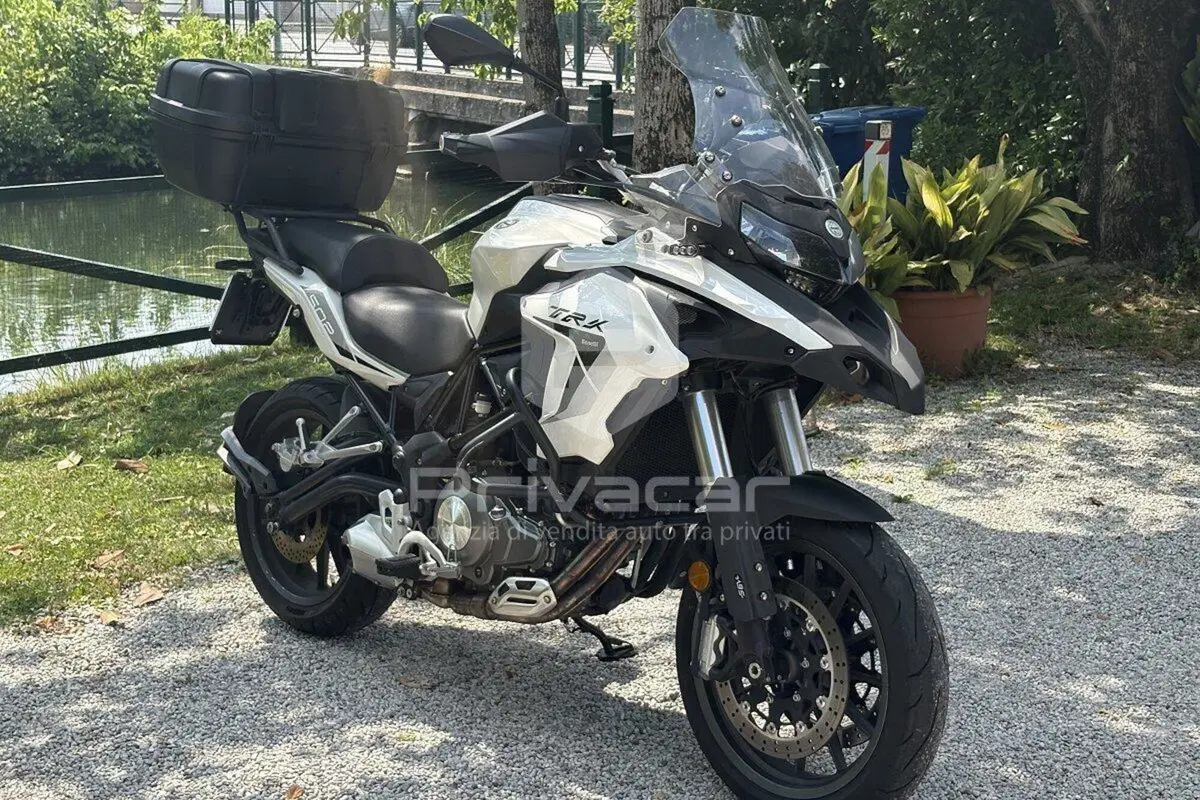 Benelli TRK 502 ABS (2017 - 20) (2)