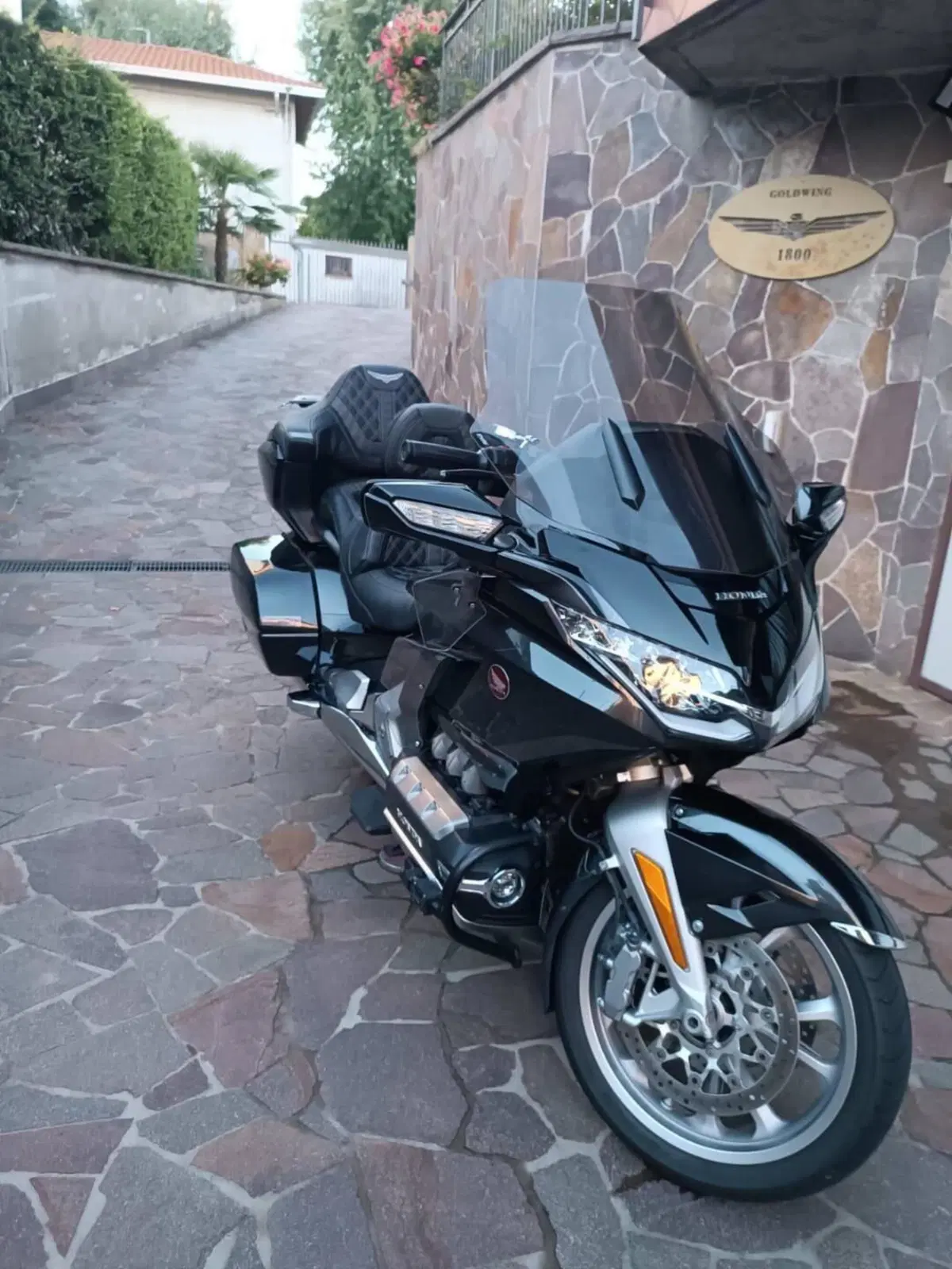Honda GL 1800 Gold Wing Tour DCT (2021) (8)