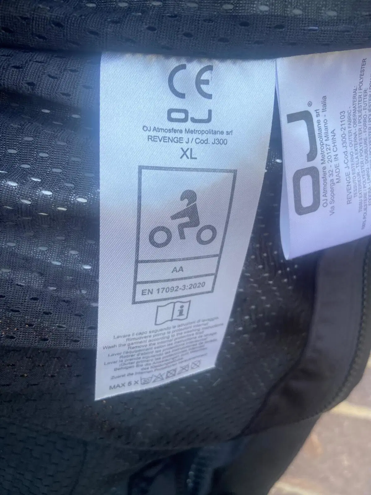 Giacca moto OJ REVENGE J LIGHT come nuova Oj Atmosfere Metropolitane (4)