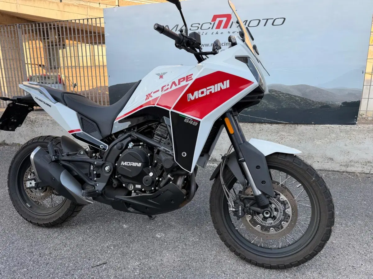 Moto Morini X-Cape 650 (2021 - 26) (2)