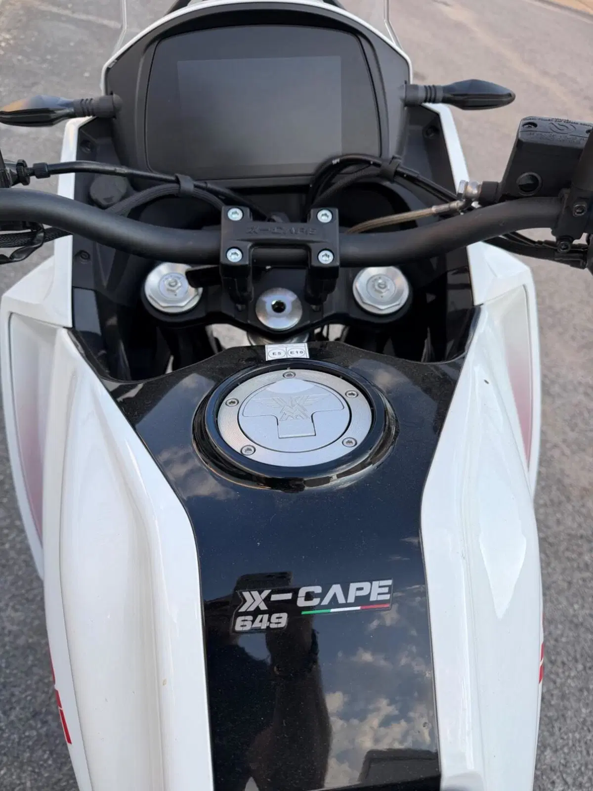 Moto Morini X-Cape 650 (2021 - 26) (5)