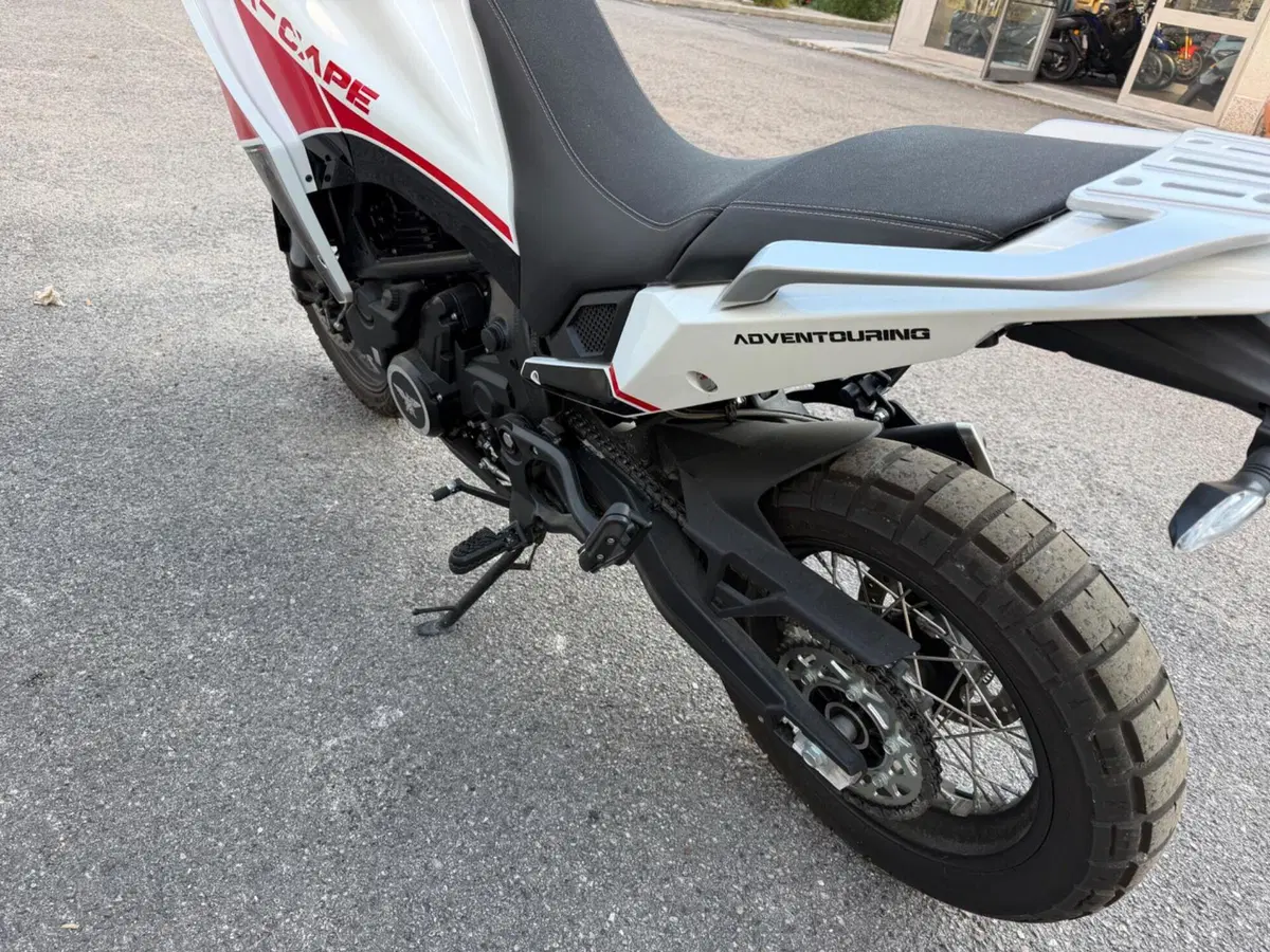 Moto Morini X-Cape 650 (2021 - 26) (6)