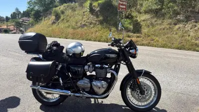 Triumph Bonneville T120 (2016 - 20) usata