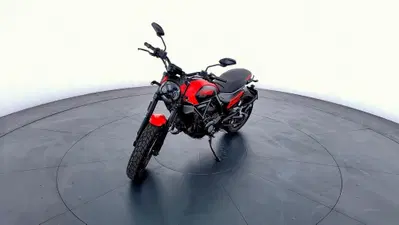 Ducati Scrambler 800 Full Throttle (2023 - 24) usata