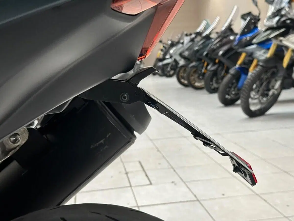 Yamaha T-Max 560 Tech Max (2022 - 24) (6)