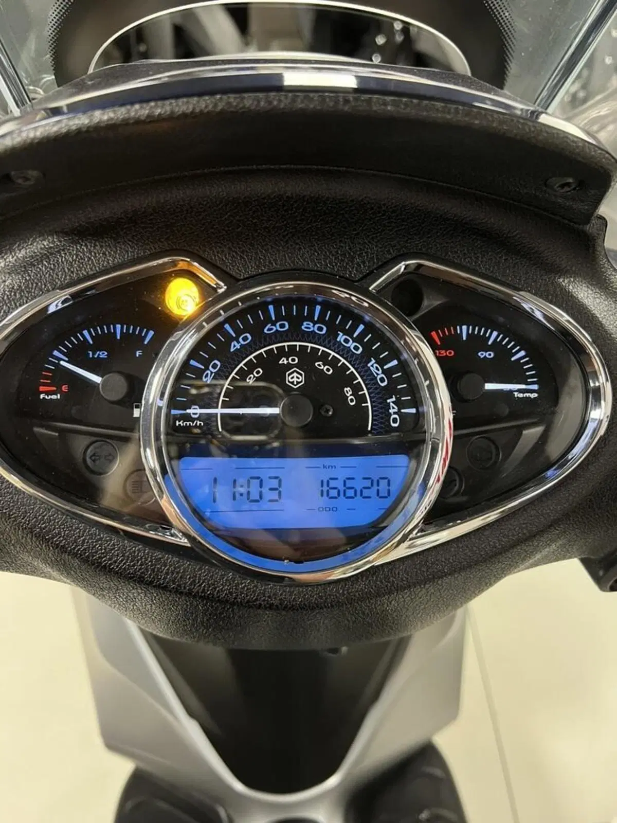 Piaggio Medley 125 ABS (2016 - 19) (3)