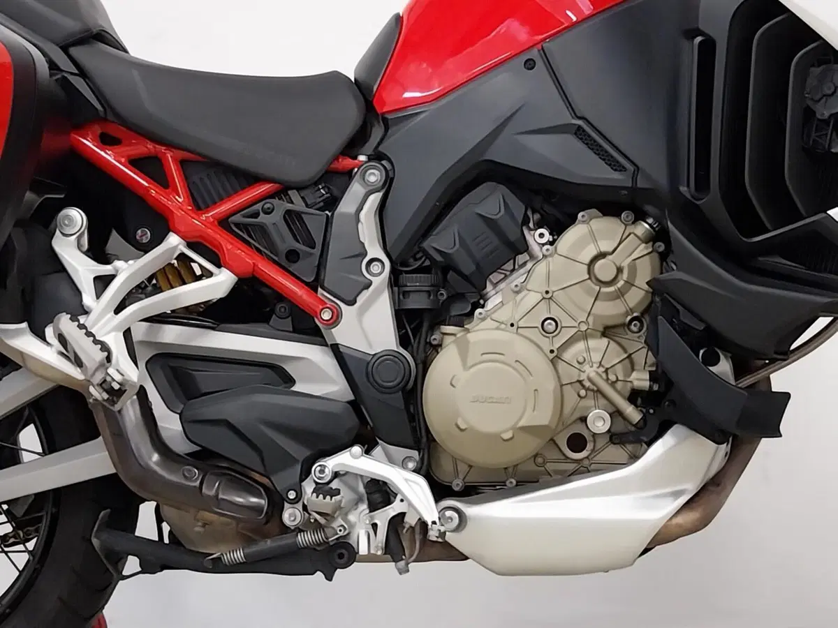 Ducati Multistrada V4 S (2021 - 24) (12)