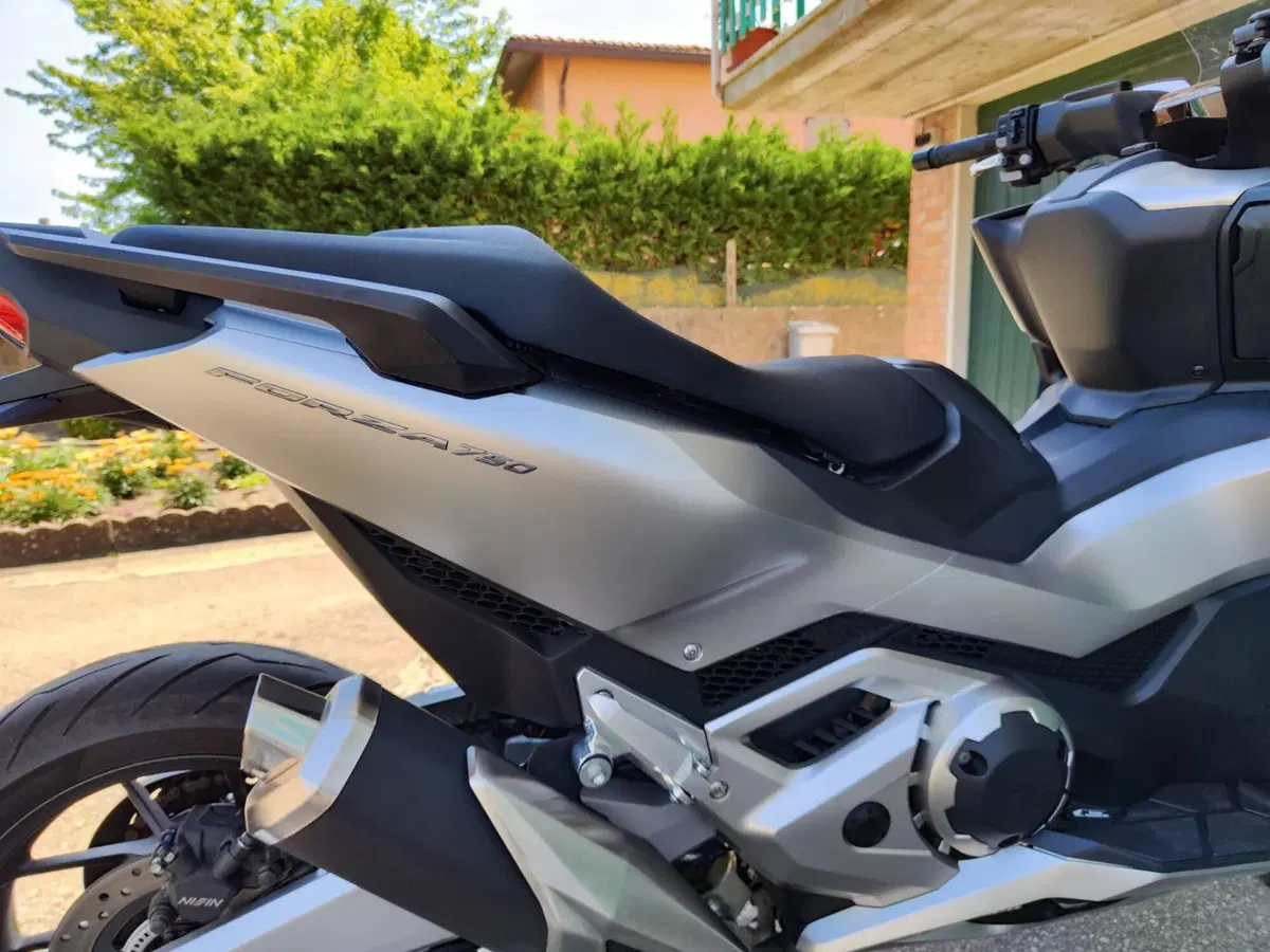 Honda Forza 750 DCT (2021 - 24) (6)