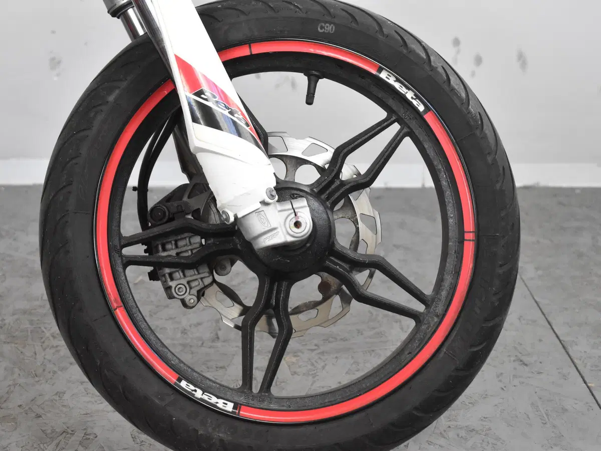 Betamotor RR 125 4T Motard LC (2021 - 23) (10)