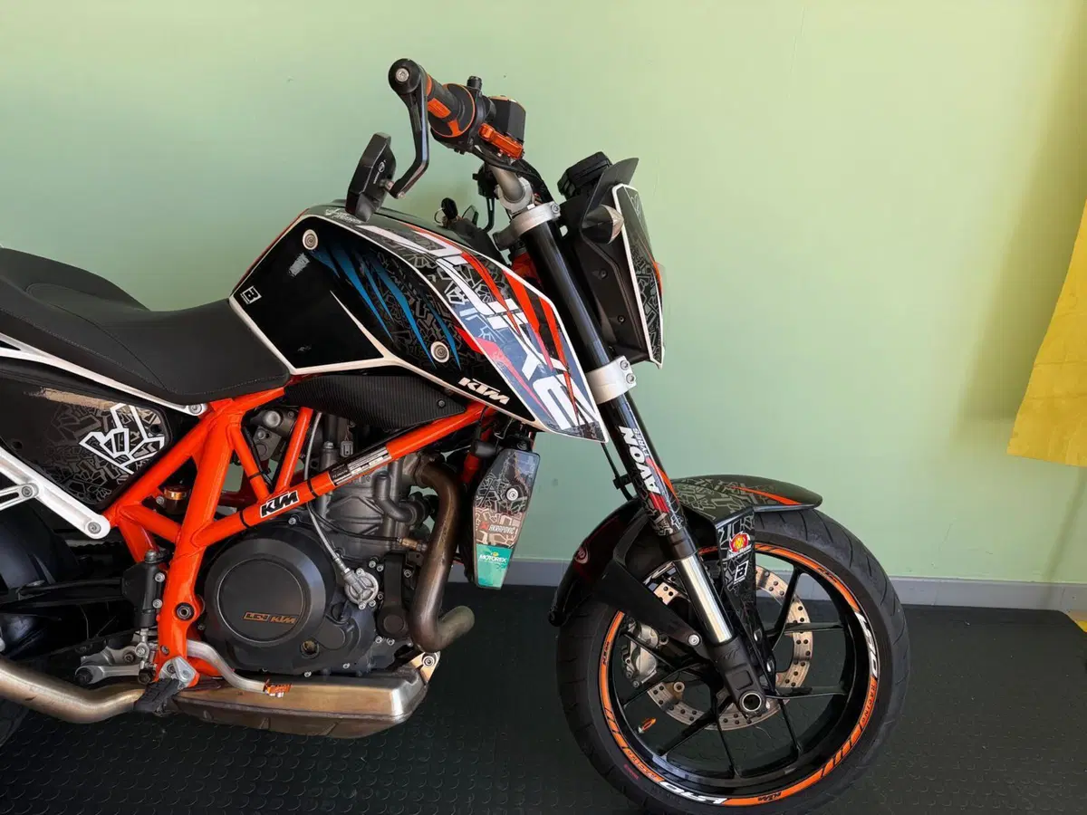KTM 690 Duke (2012 - 16) (9)