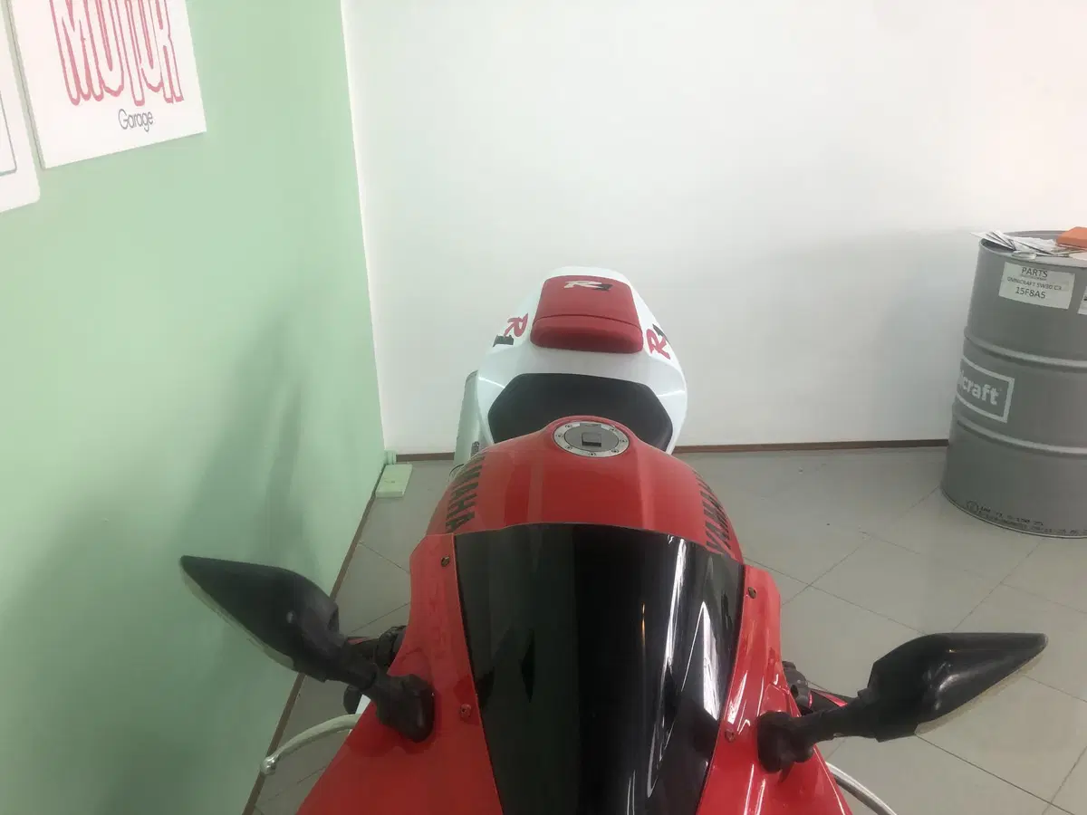 Yamaha YZF R1 (1998 - 99) (2)