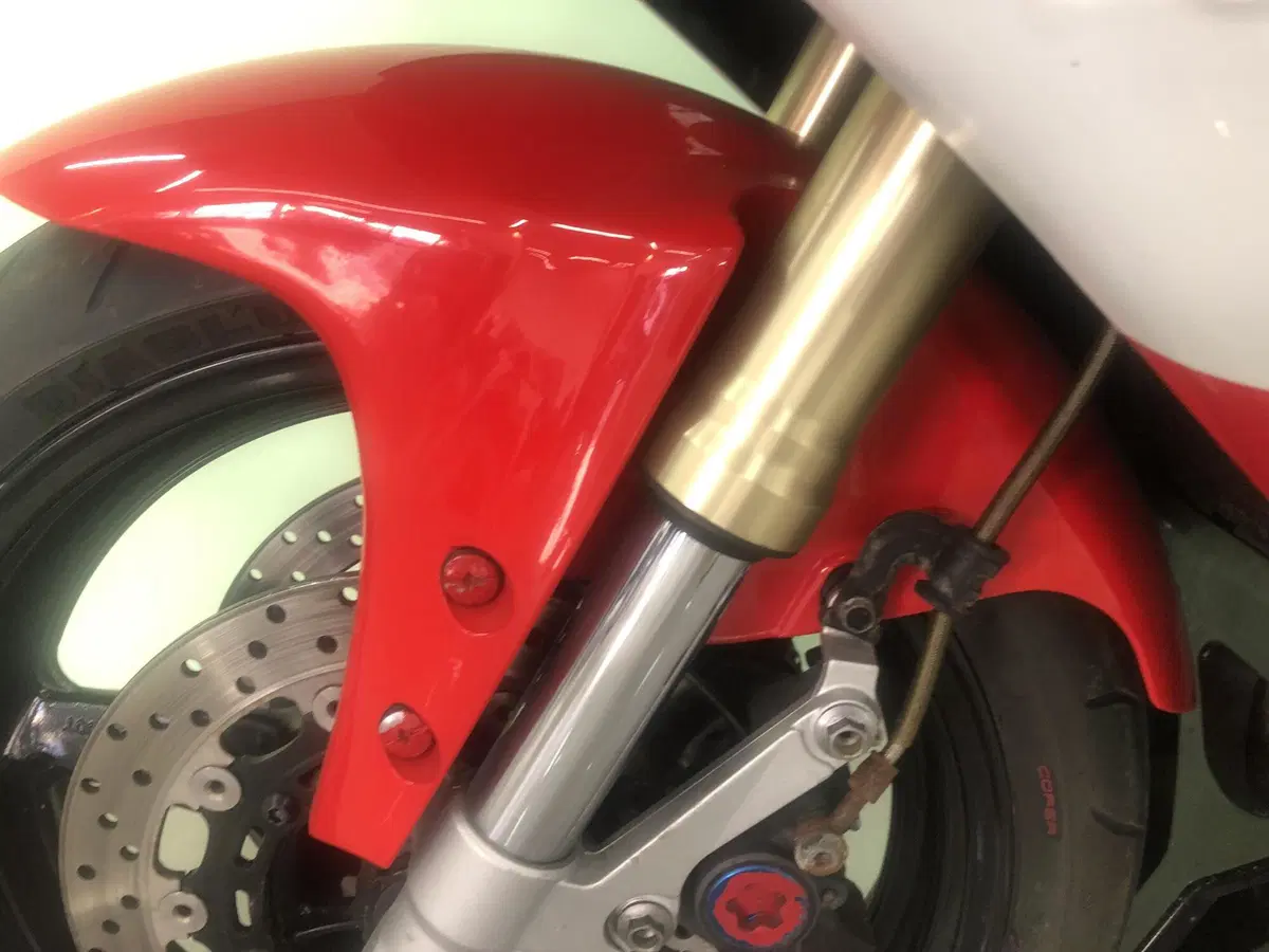 Yamaha YZF R1 (1998 - 99) (4)