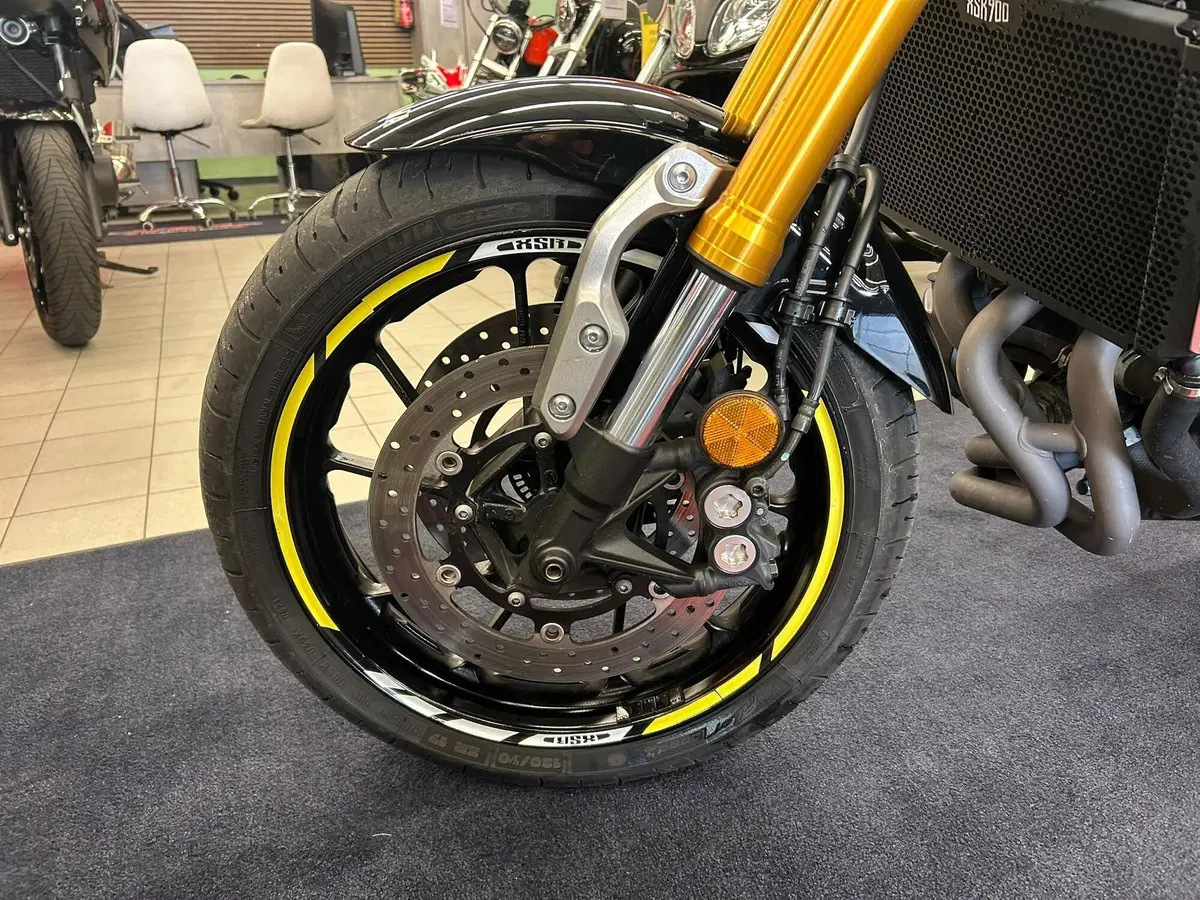 Yamaha XSR 900 ABS 60th Anniversary (2016 - 18) (4)