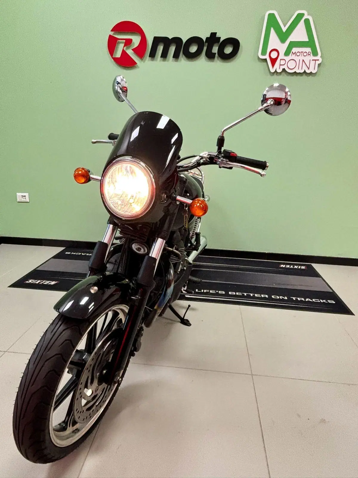 Triumph Bonneville SE (2009 - 13) (3)