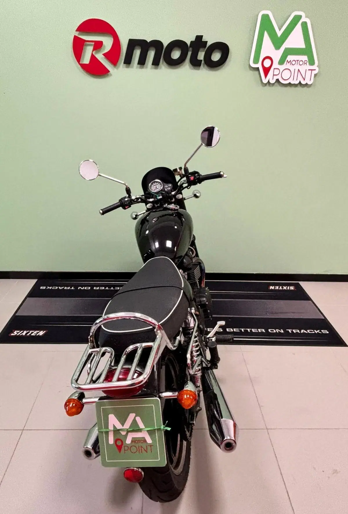 Triumph Bonneville SE (2009 - 13) (4)