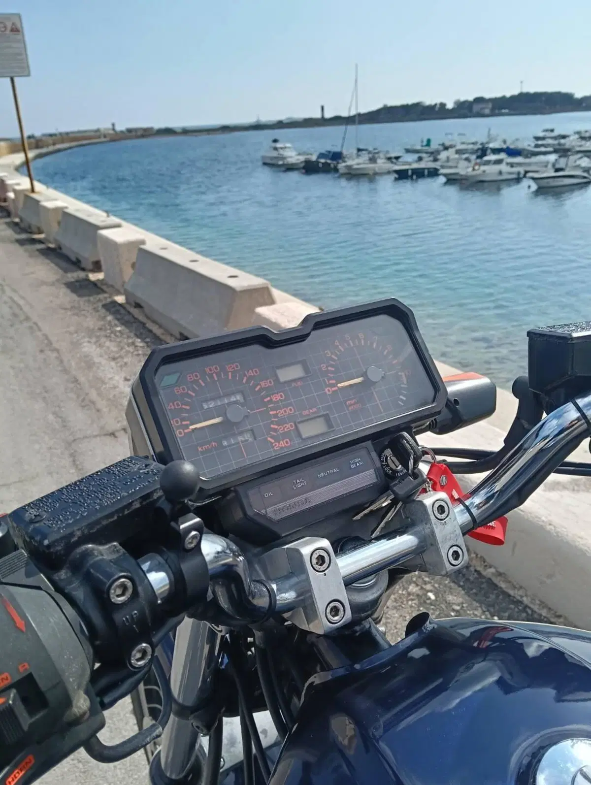 Honda CBX 650 SCF (2)
