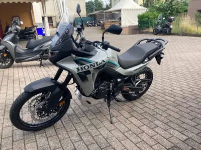 Honda Transalp XL750 (2026) nuova