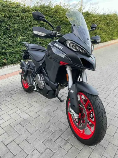 Ducati Multistrada V2 S (2022 - 24) usata