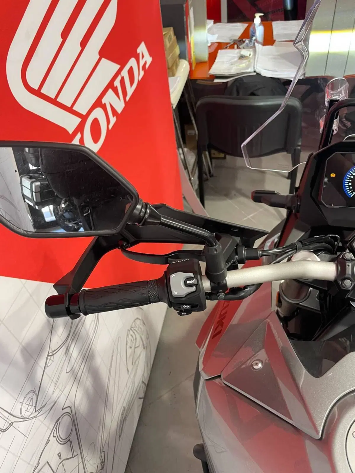Suzuki V-Strom 800SE (2025 - 26) (13)