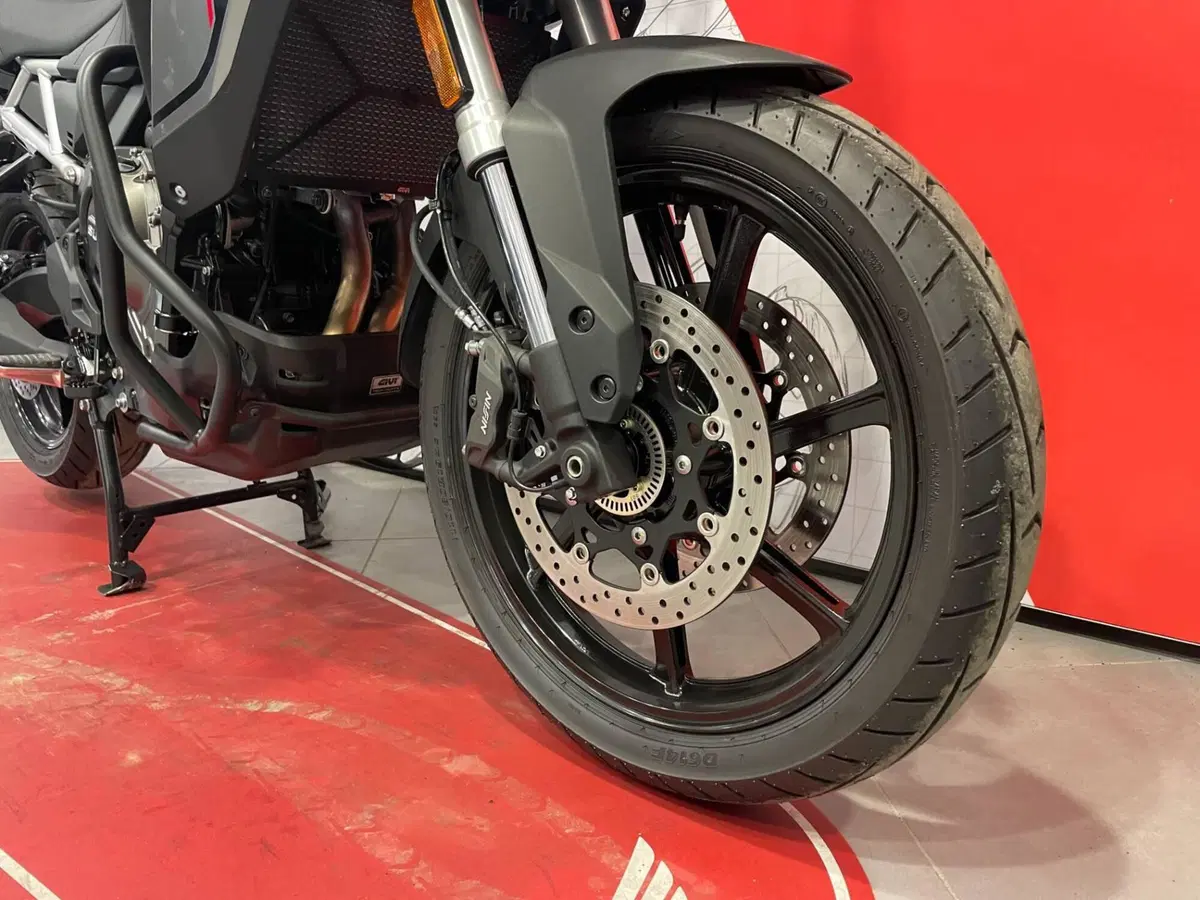 Suzuki V-Strom 800SE (2025 - 26) (12)