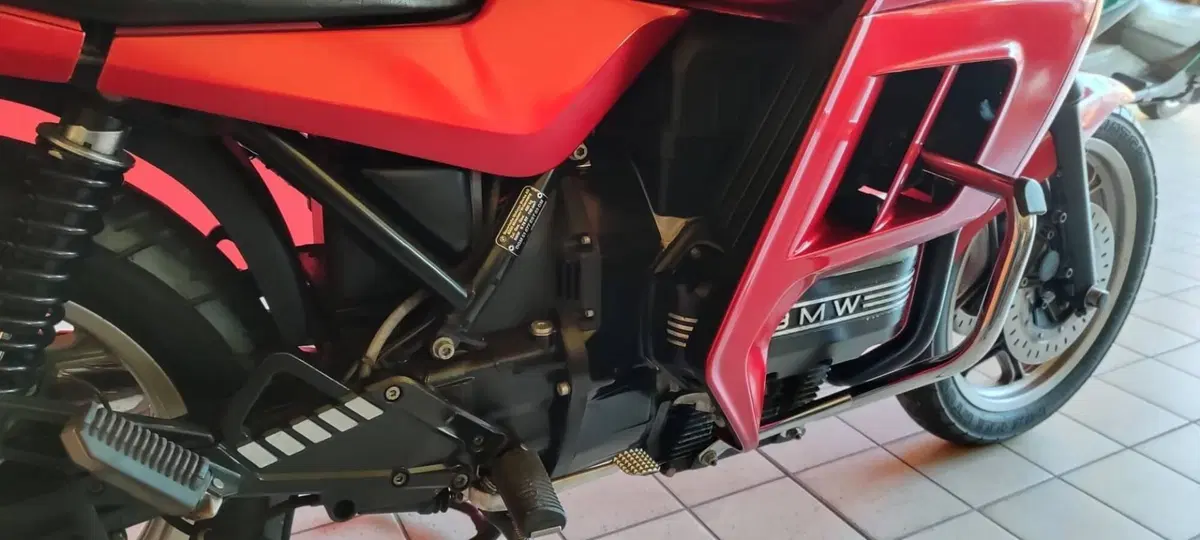 Bmw K75RT (4)