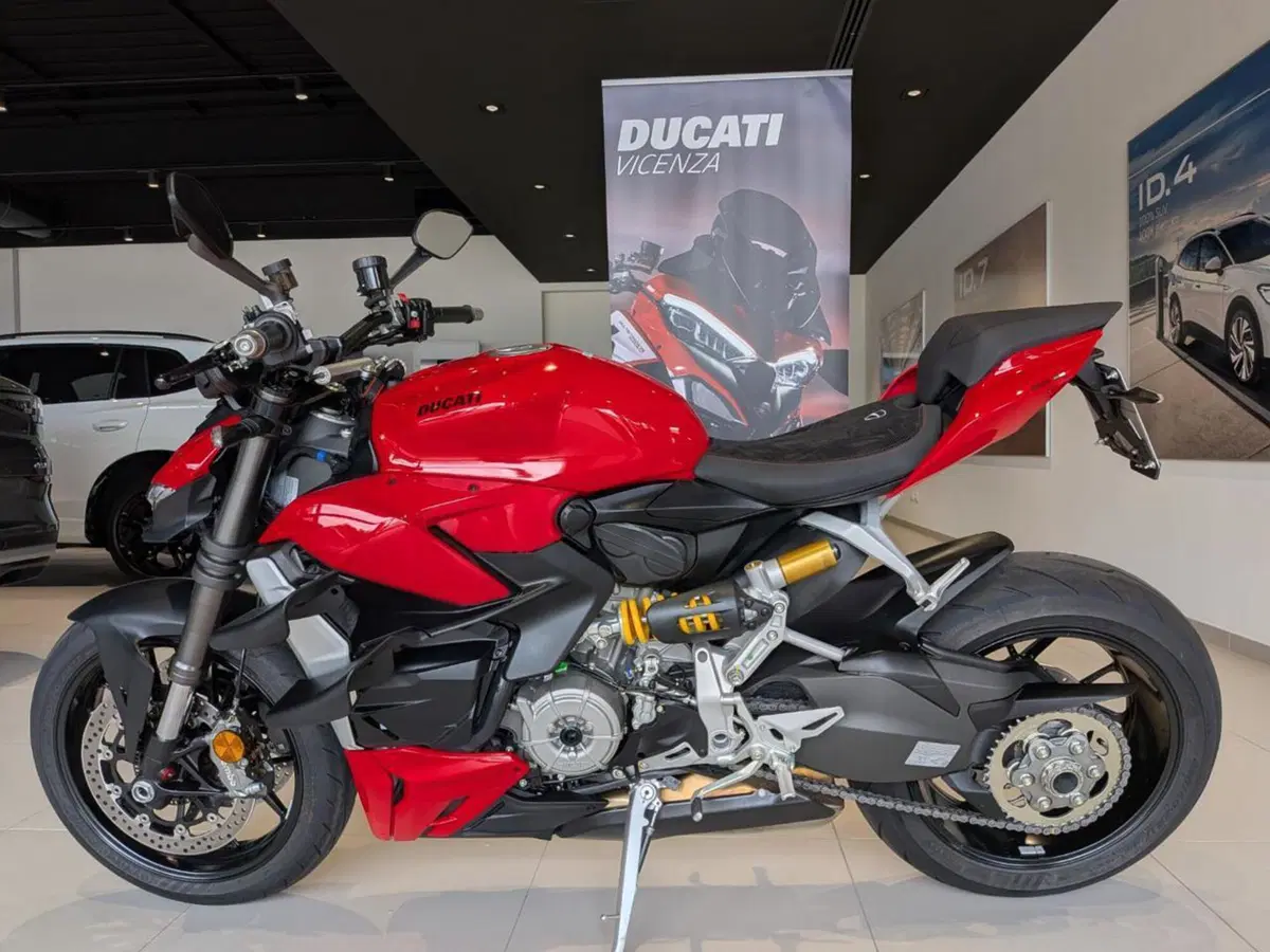 Ducati Streetfighter V2 (2022 - 24) (4)