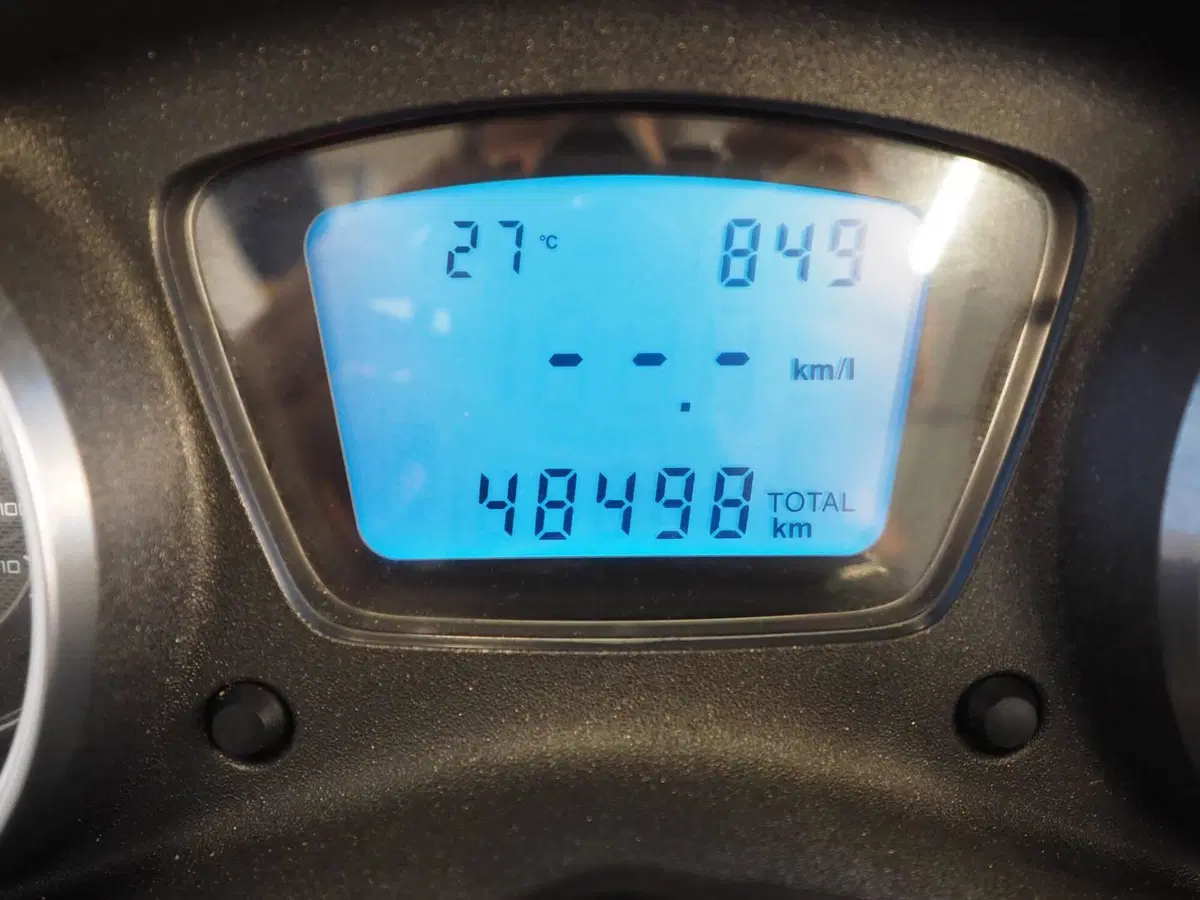 Piaggio X10 350 ie (2011 - 17) (8)