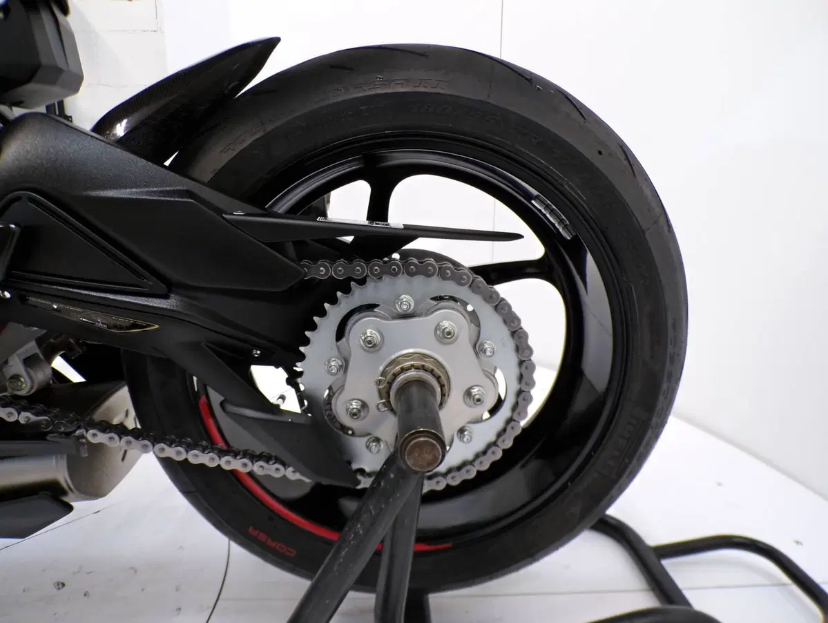 MV Agusta F3 800 RC (2022 - 25) (10)