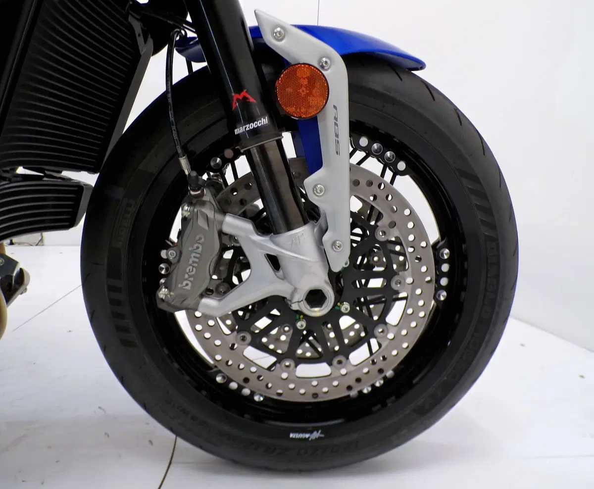 MV Agusta Dragster 800 RR SCS America (2023 - 25) (12)