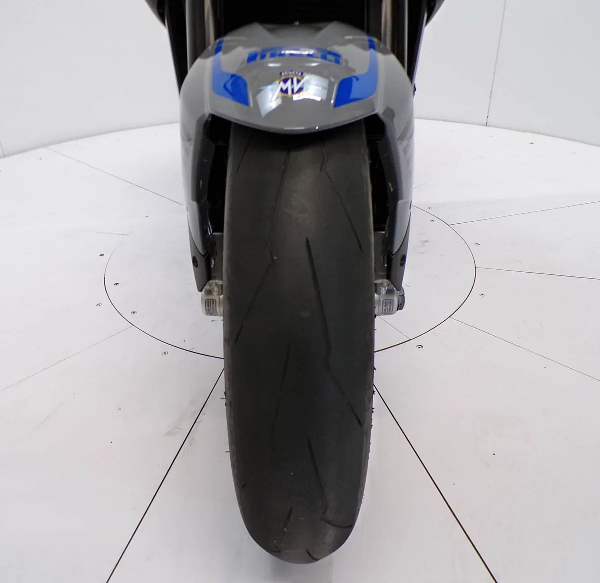 MV Agusta Dragster 800 RR Pirelli (2019) (8)