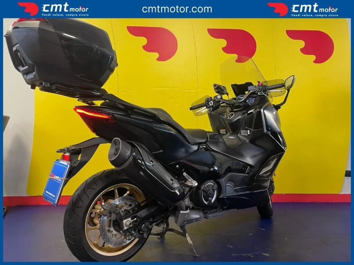Yamaha T-Max 560 Tech Max (2022 - 24) (4)