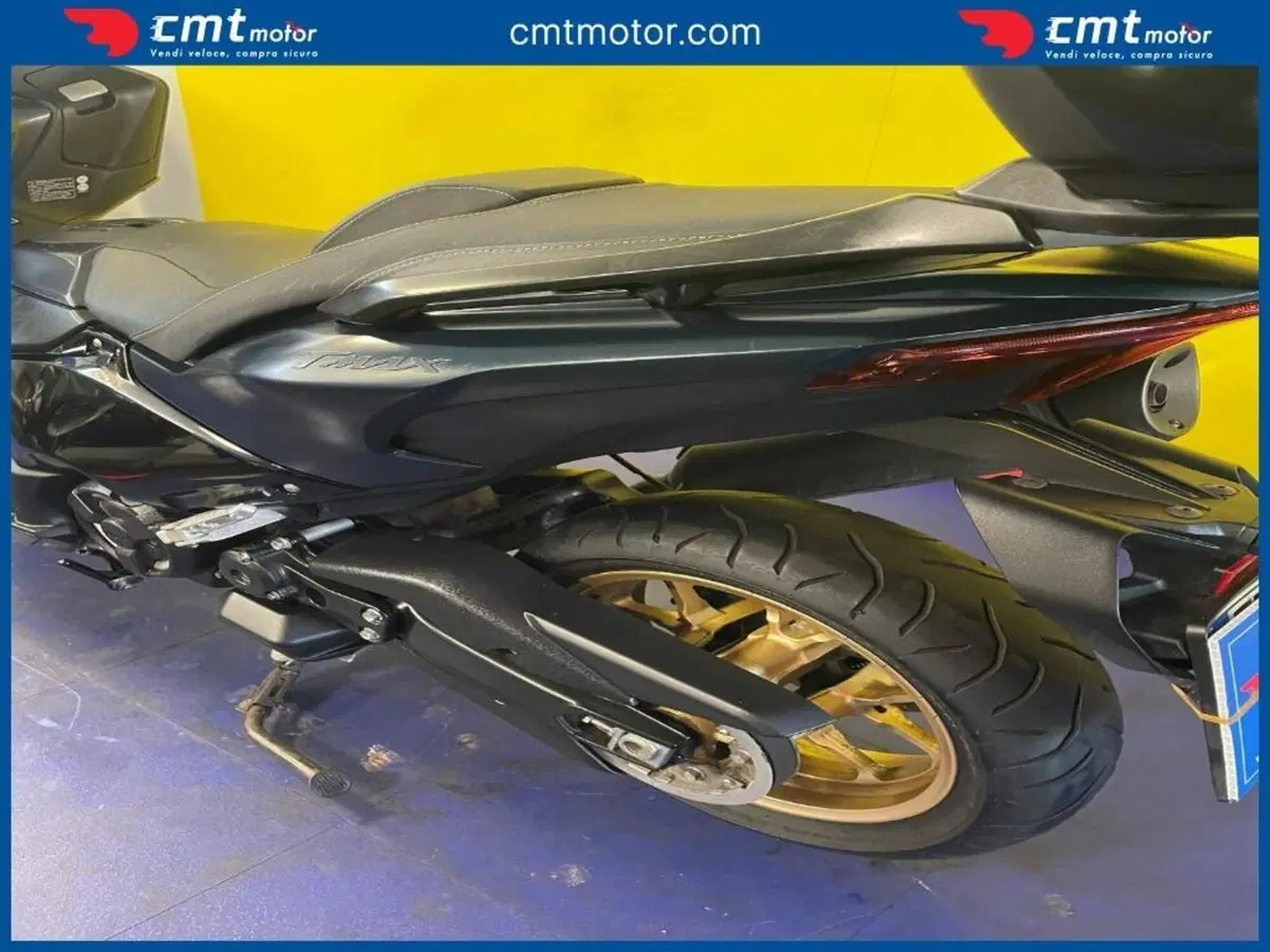 Yamaha T-Max 560 Tech Max (2022 - 24) (8)