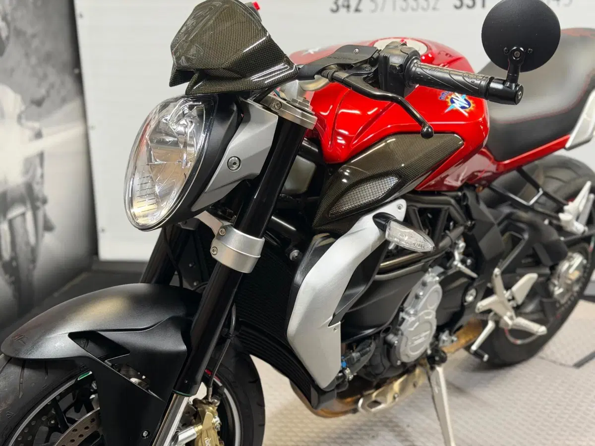 MV Agusta Brutale 800 EAS ABS (2012 - 15) (5)