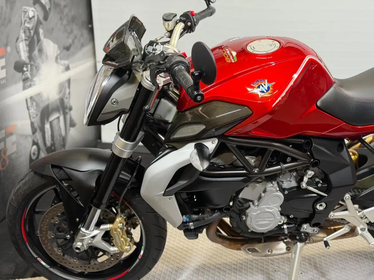MV Agusta Brutale 800 EAS ABS (2012 - 15) (7)